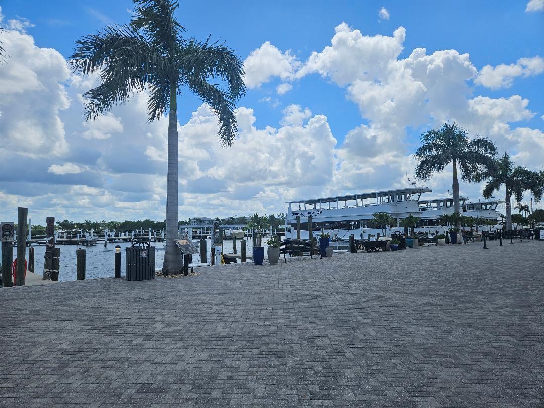 810 KINGS CT #B, PUNTA GORDA, FL — photo 14