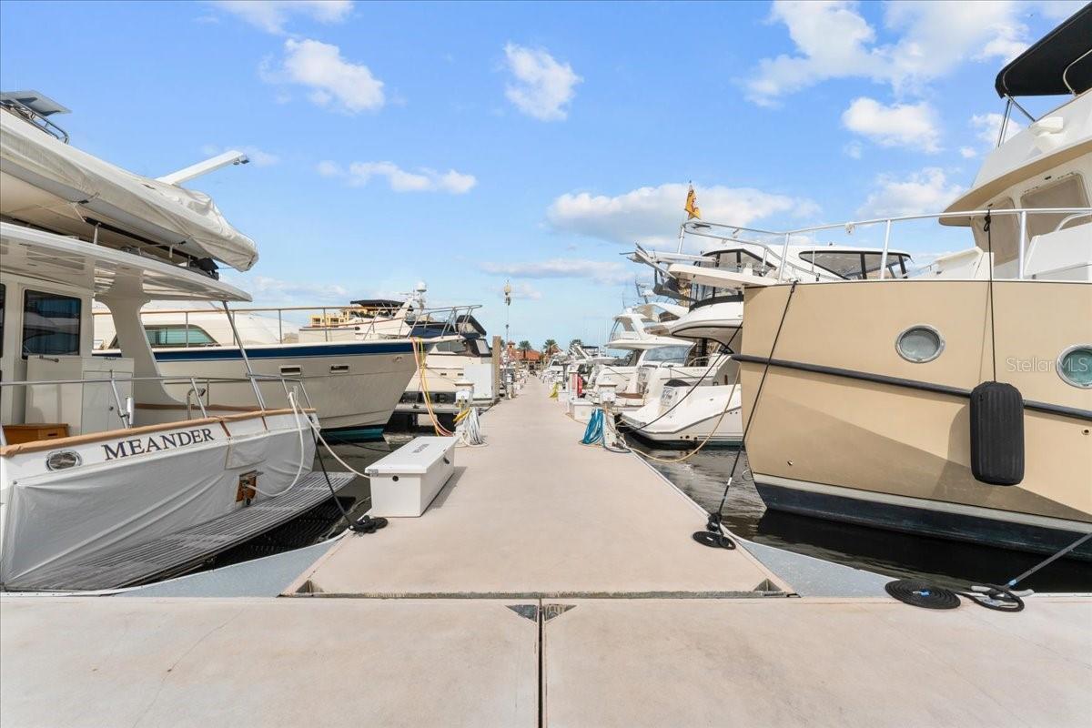 102 RIVIERA DUNES WAY #S-21, PALMETTO, FL — photo 9