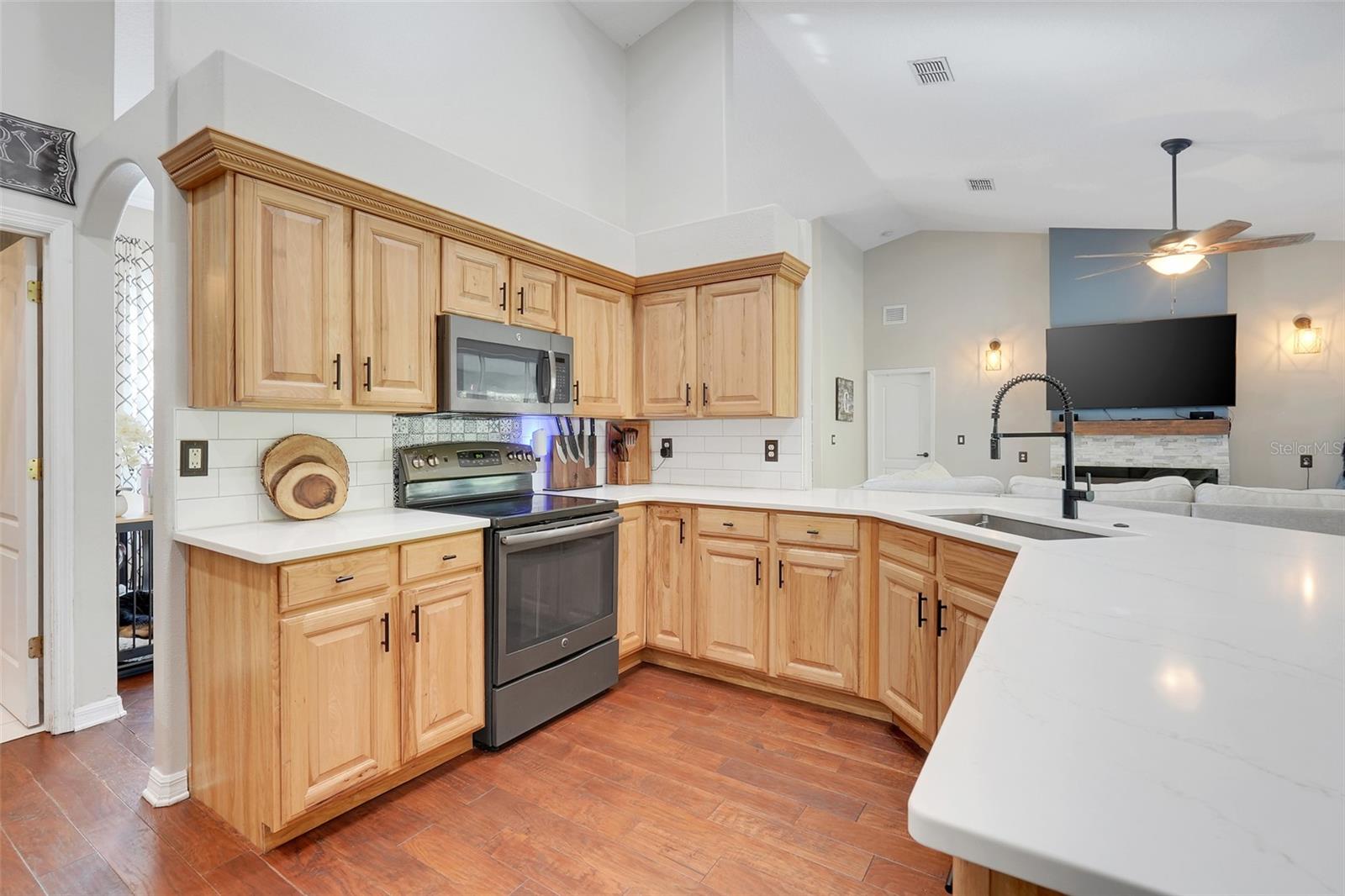 10583 LAKE HILL DR, CLERMONT, FL — photo 12