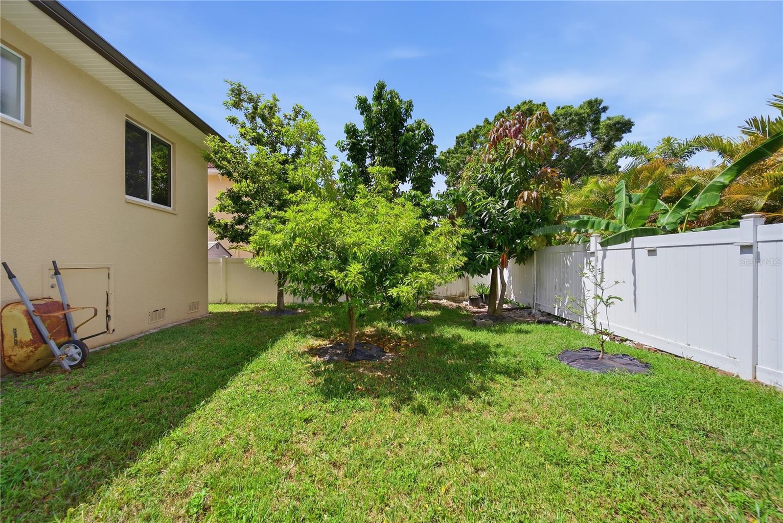 8286 N 97TH N ST, SEMINOLE, FL — photo 42