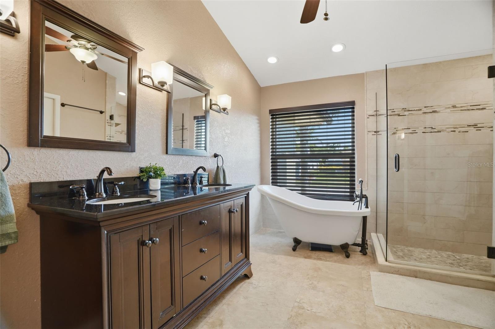 8535 CAITLIN CT, HUDSON, FL — photo 37