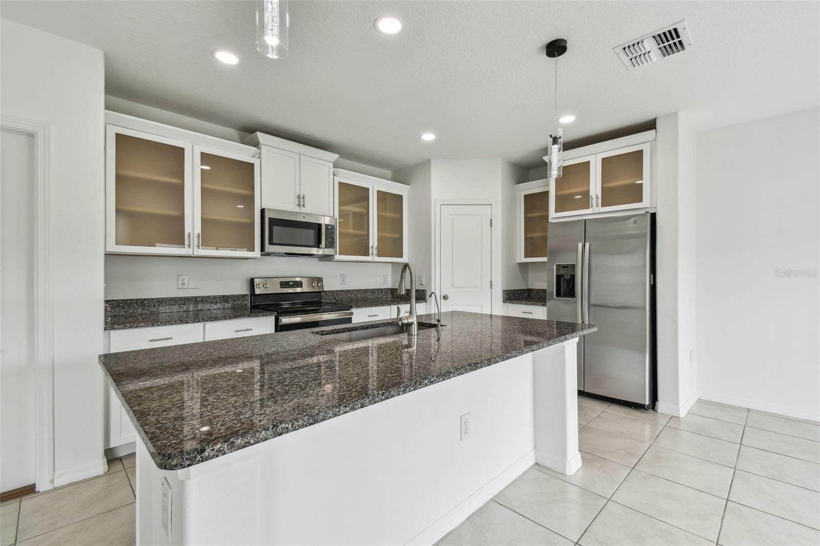 2139 STELLAR BRILLIANCE WAY, LUTZ, FL — photo 24