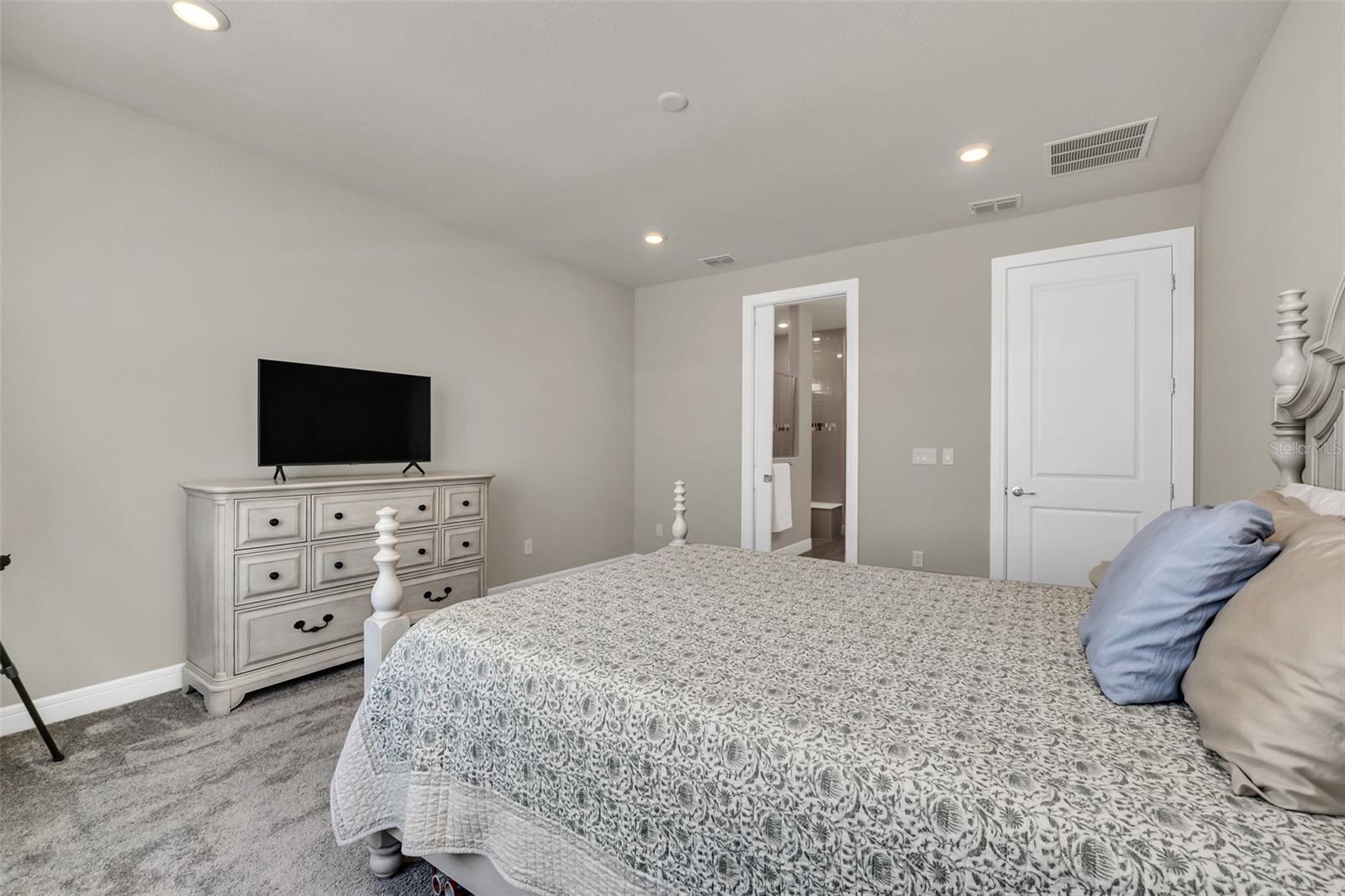 2001 SPRING SHOWER CIR, KISSIMMEE, FL — photo 13