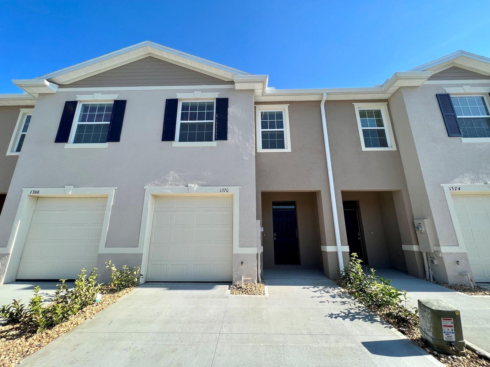 1370 YELLOW FINCH DR, DAVENPORT, FL