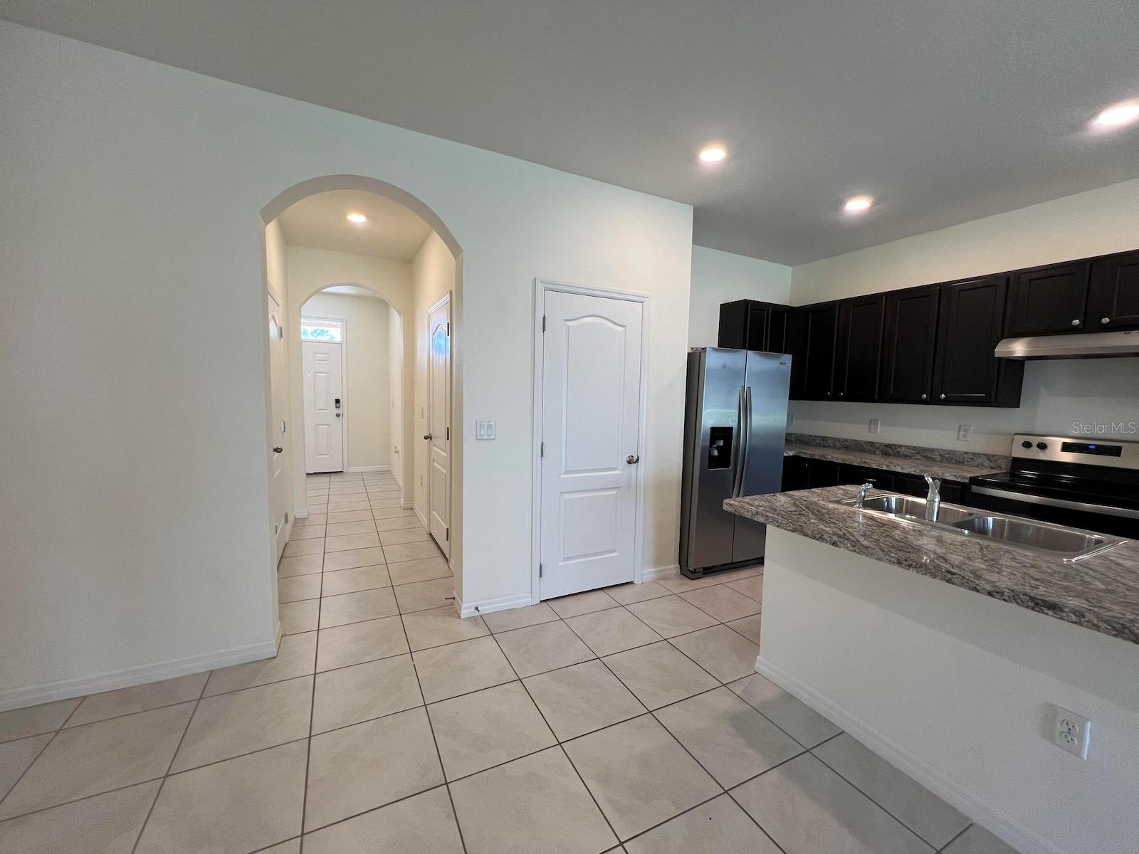 1370 YELLOW FINCH DR, DAVENPORT, FL — photo 5