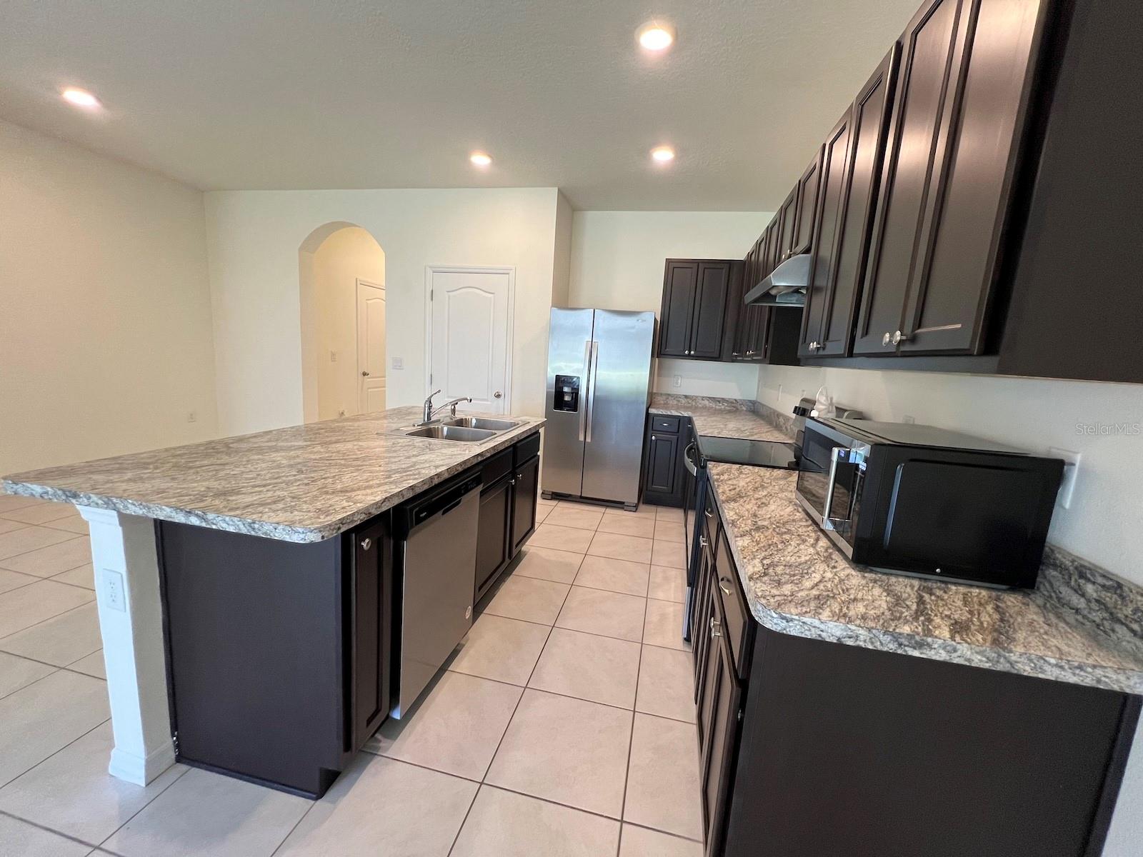 1370 YELLOW FINCH DR, DAVENPORT, FL — photo 6