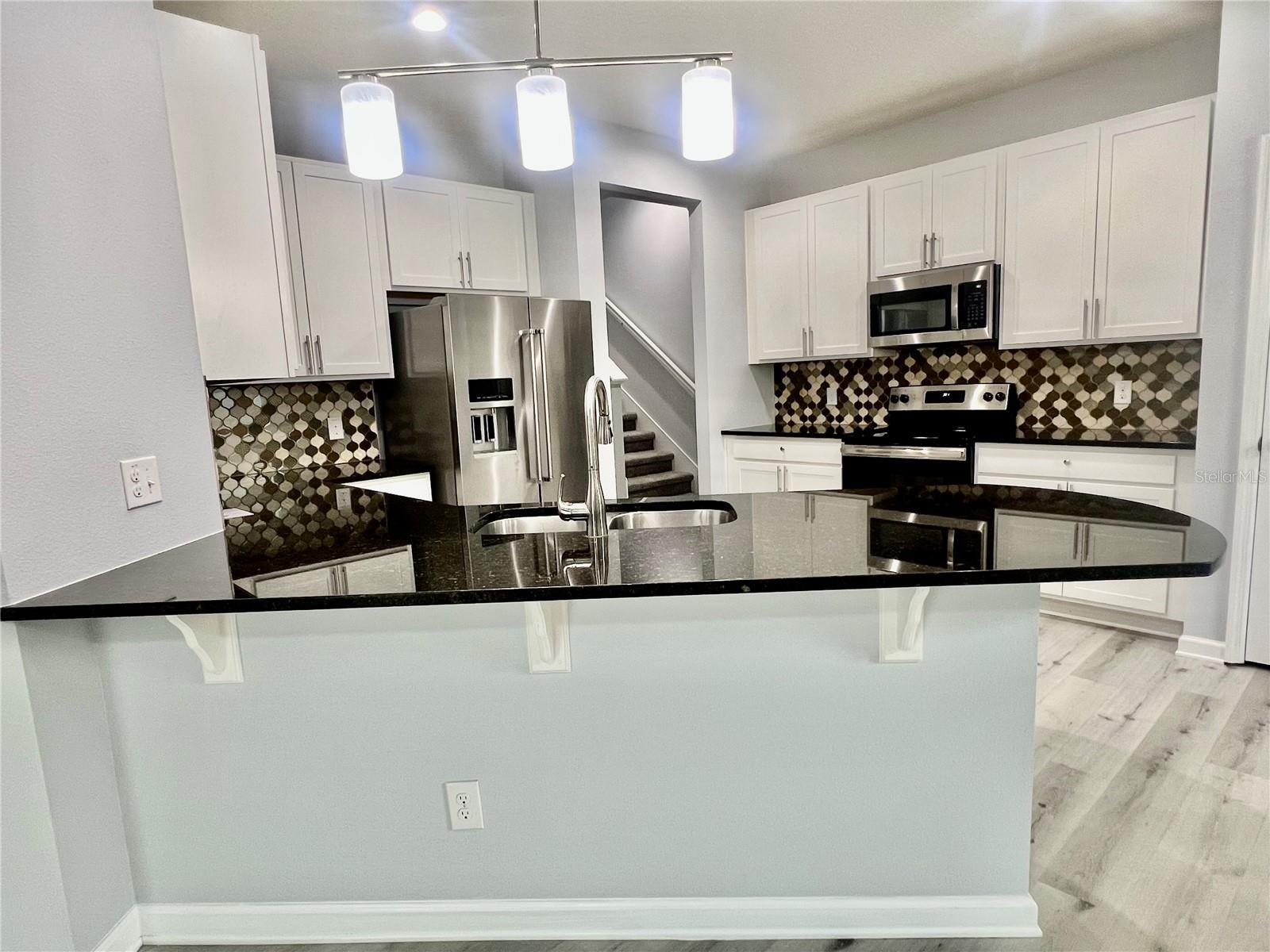 3215 STRATTON CIR, KISSIMMEE, FL — photo 10