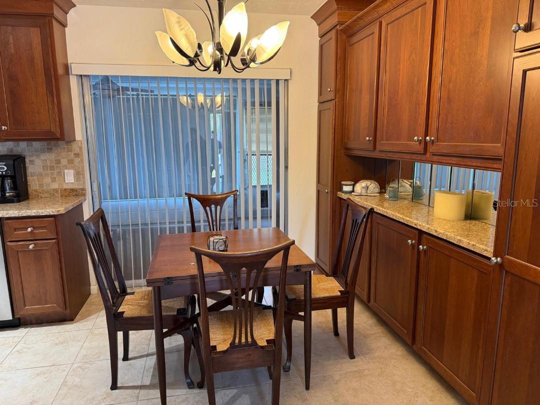 6015 CARLTON AVE, SARASOTA, FL — photo 4
