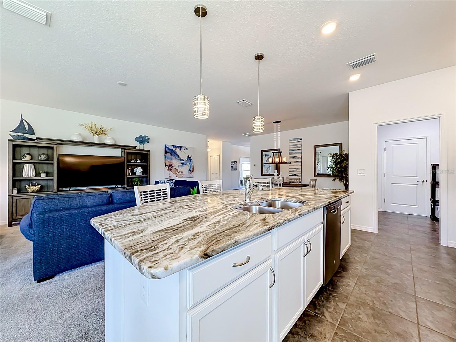 4240 JAMES RIVER CIR, LEESBURG, FL — photo 48