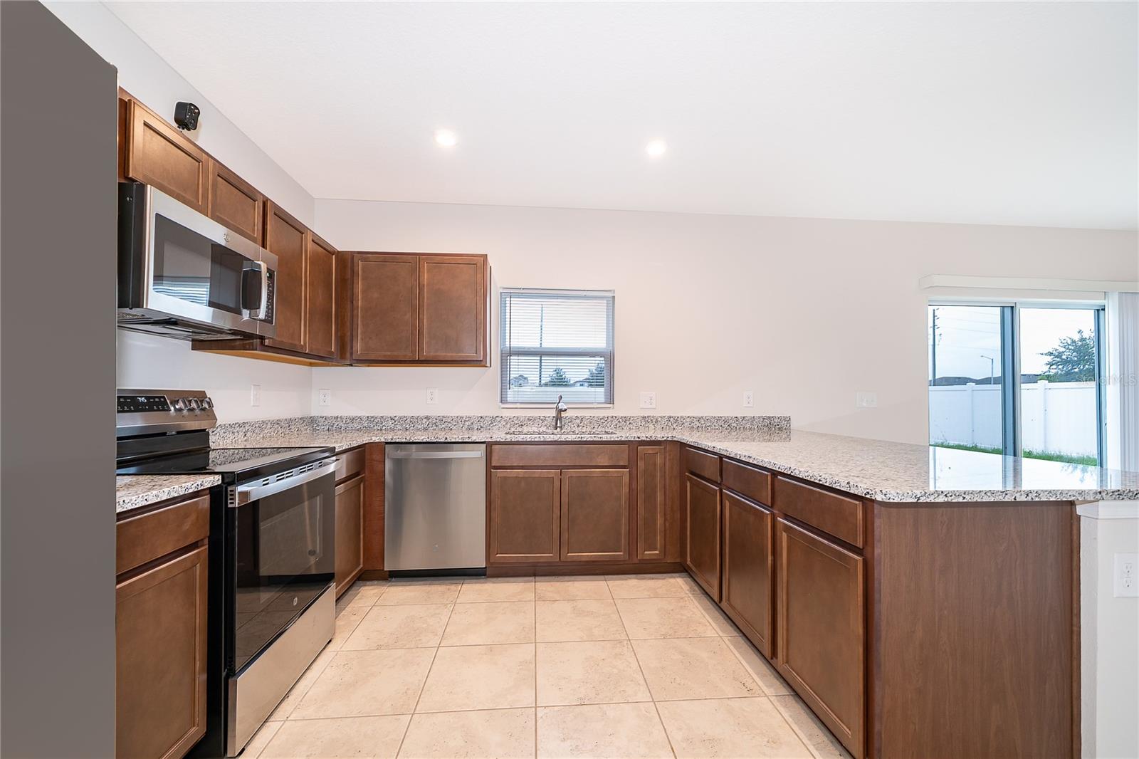 1221 LEXINGTON LN, HAINES CITY, FL — photo 12