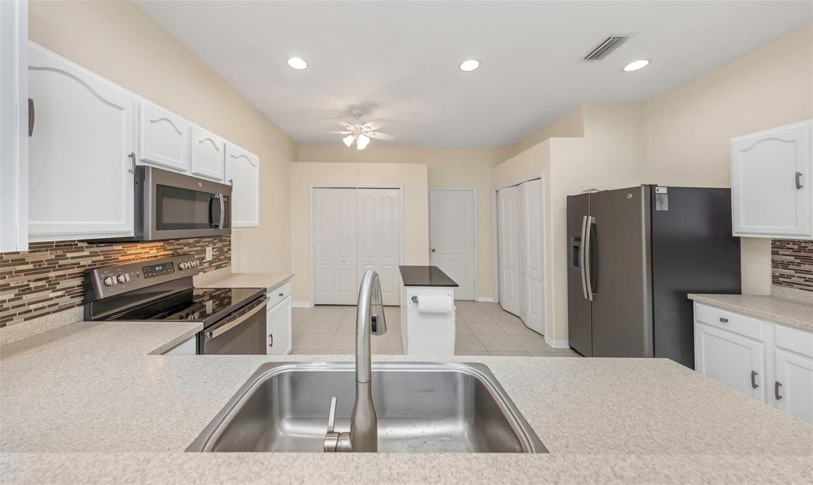19238 WEYMOUTH DR, LAND O LAKES, FL — photo 30