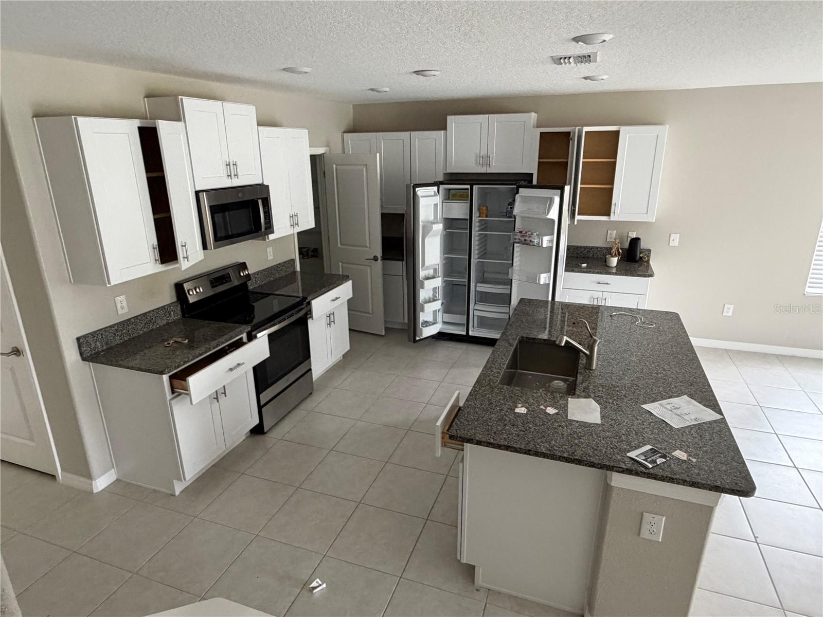 15434 MILLER CREEK DR, SUN CITY CENTER, FL — photo 7
