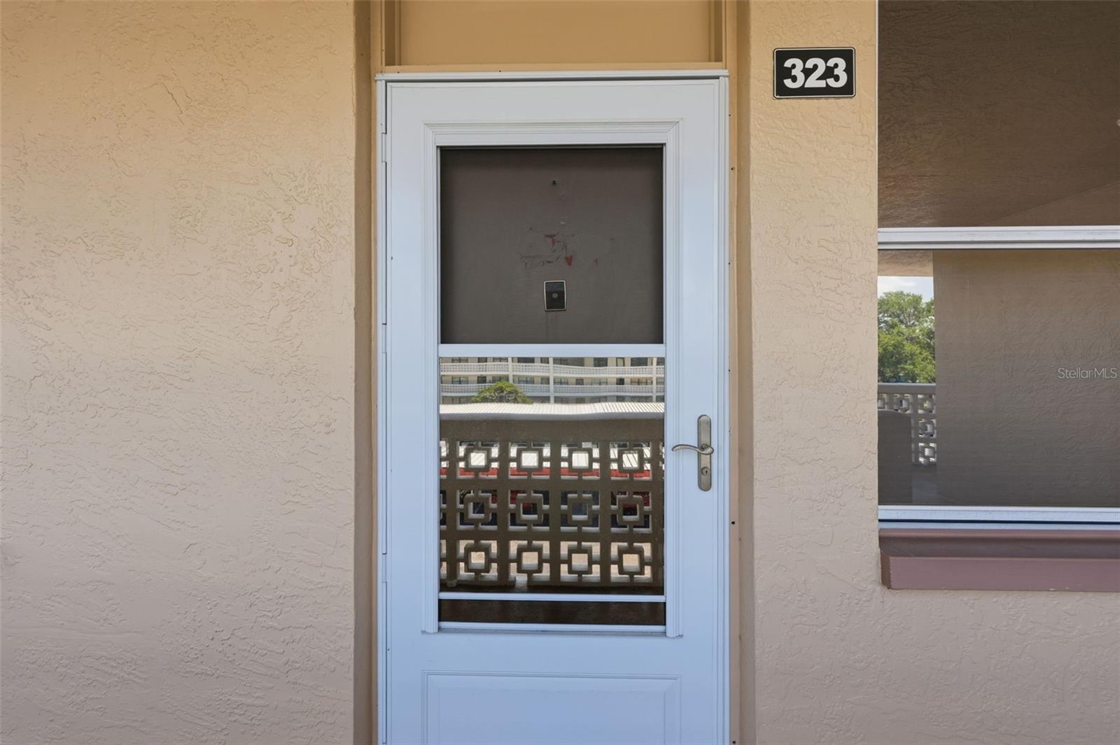 4915 BAY ST NE #323, ST PETERSBURG, FL