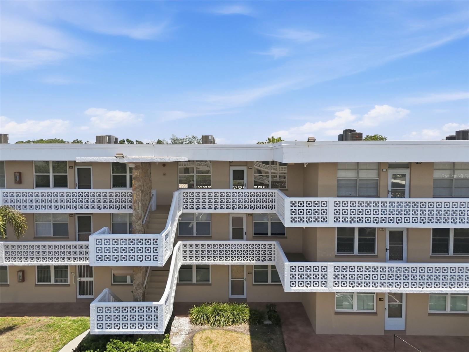 4915 BAY ST NE #323, ST PETERSBURG, FL — photo 37