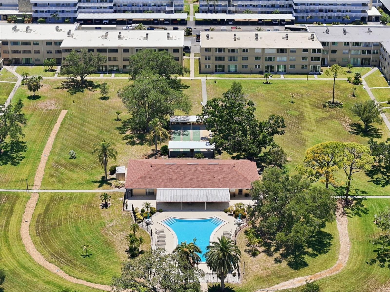 4915 BAY ST NE #323, ST PETERSBURG, FL — photo 46