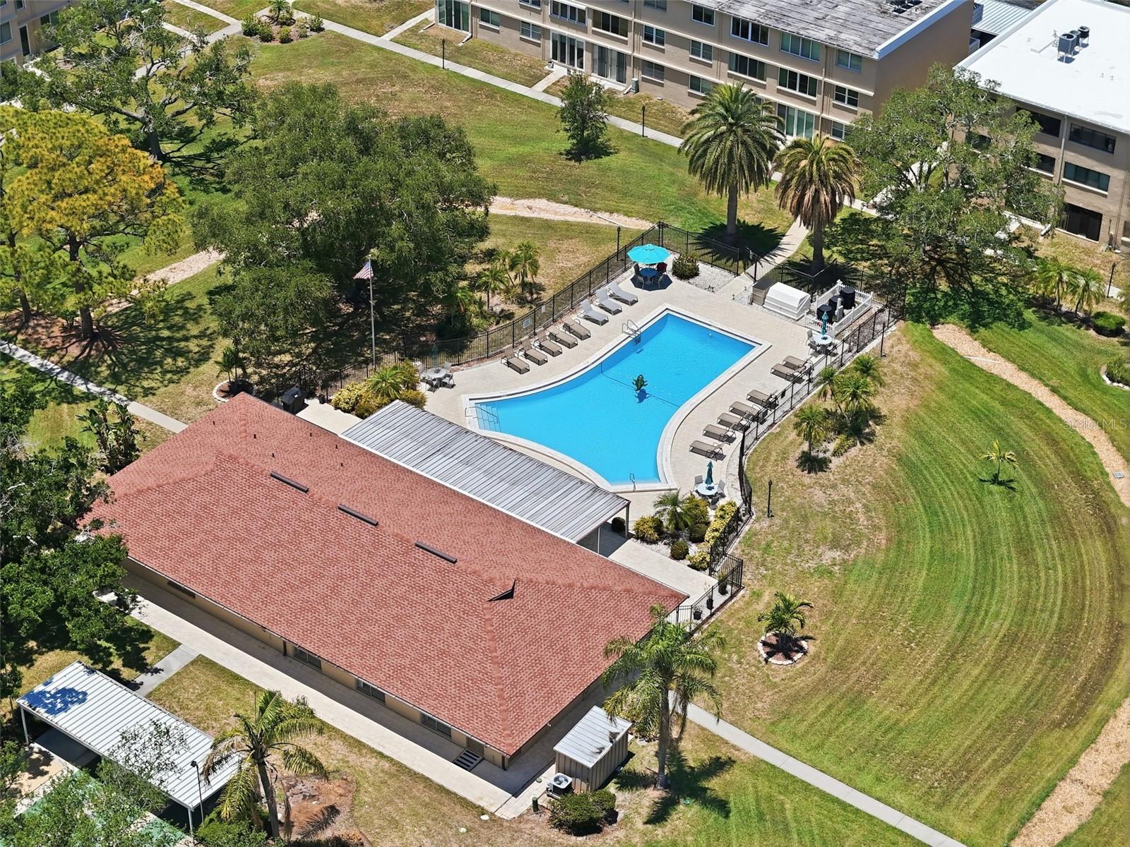 4915 BAY ST NE #323, ST PETERSBURG, FL — photo 48