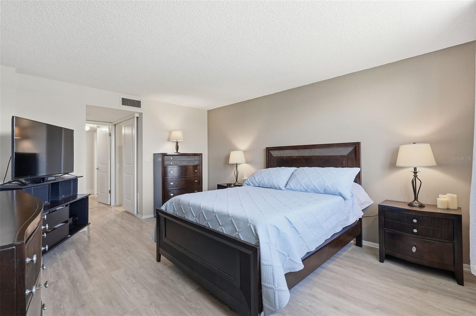 4915 BAY ST NE #323, ST PETERSBURG, FL — photo 34