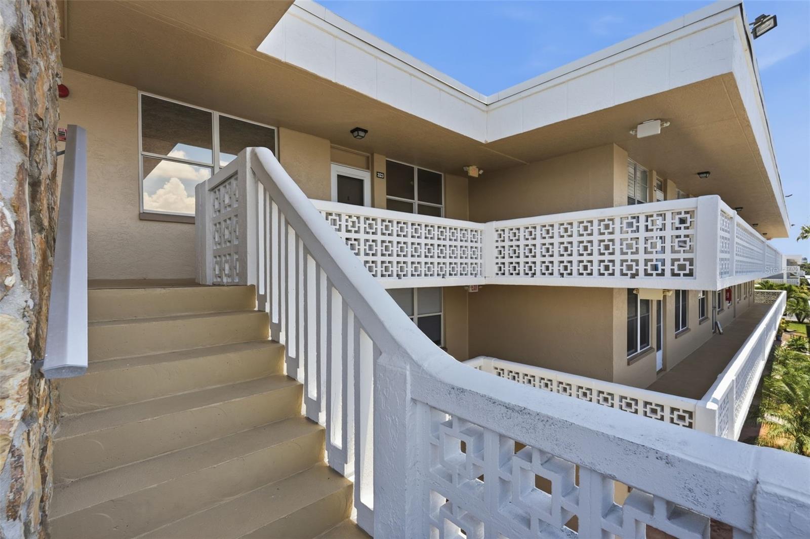 4915 BAY ST NE #323, ST PETERSBURG, FL — photo 36
