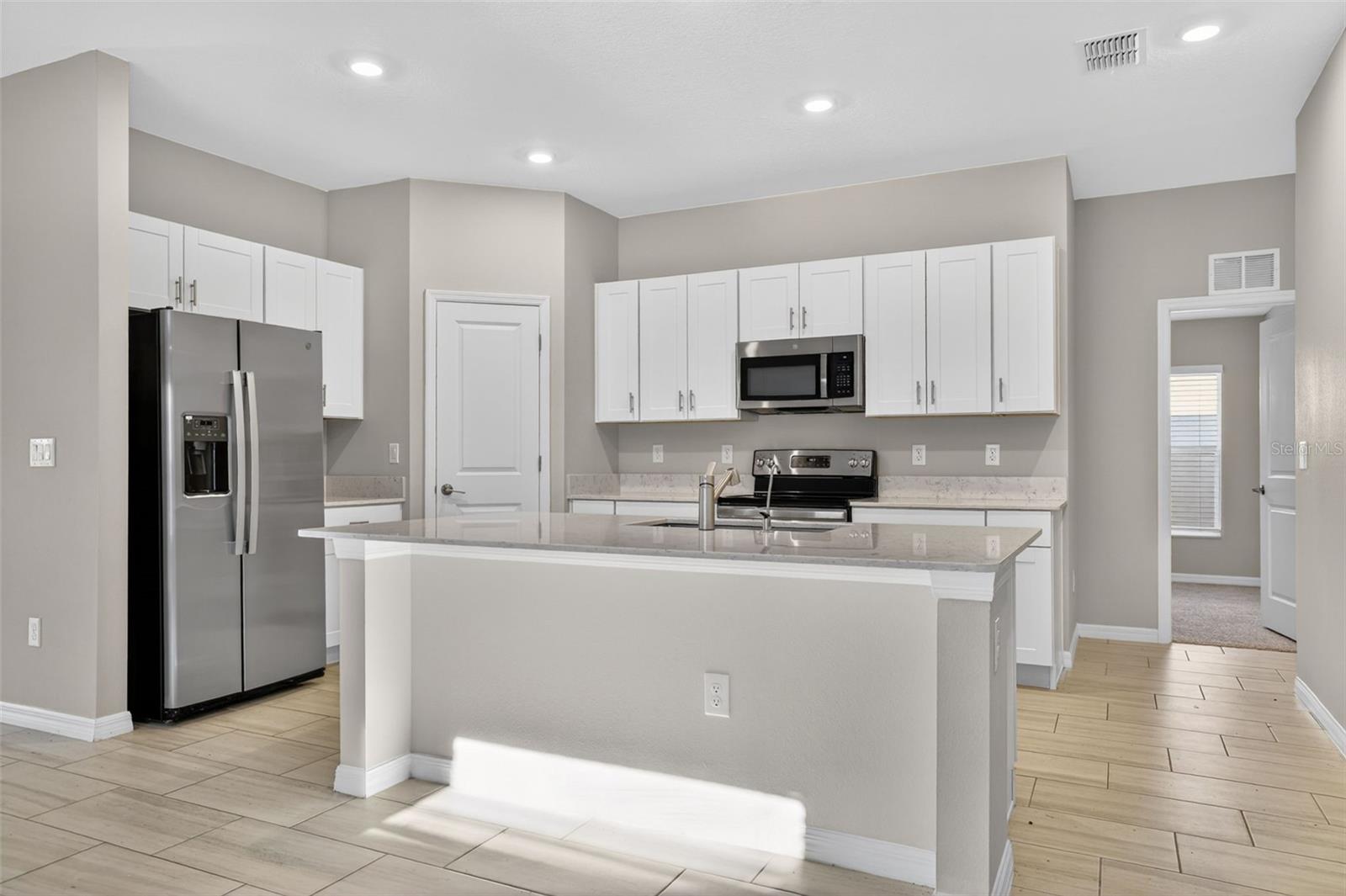 13187 PALMERSTON RD, RIVERVIEW, FL — photo 9