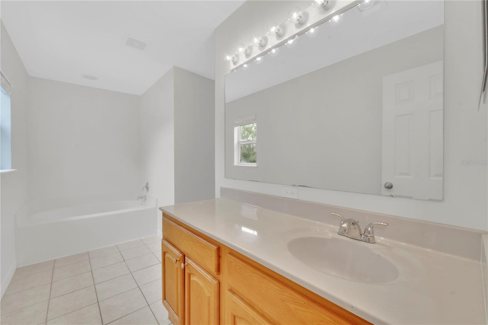 30131 RATTANA CT, WESLEY CHAPEL, FL — photo 15