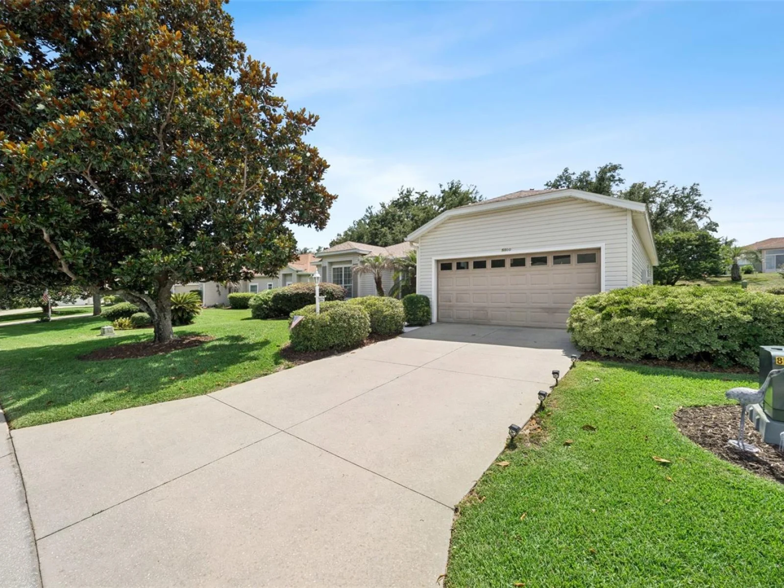 5000 SAWGRASS LAKE CIR, LEESBURG, FL — photo 2