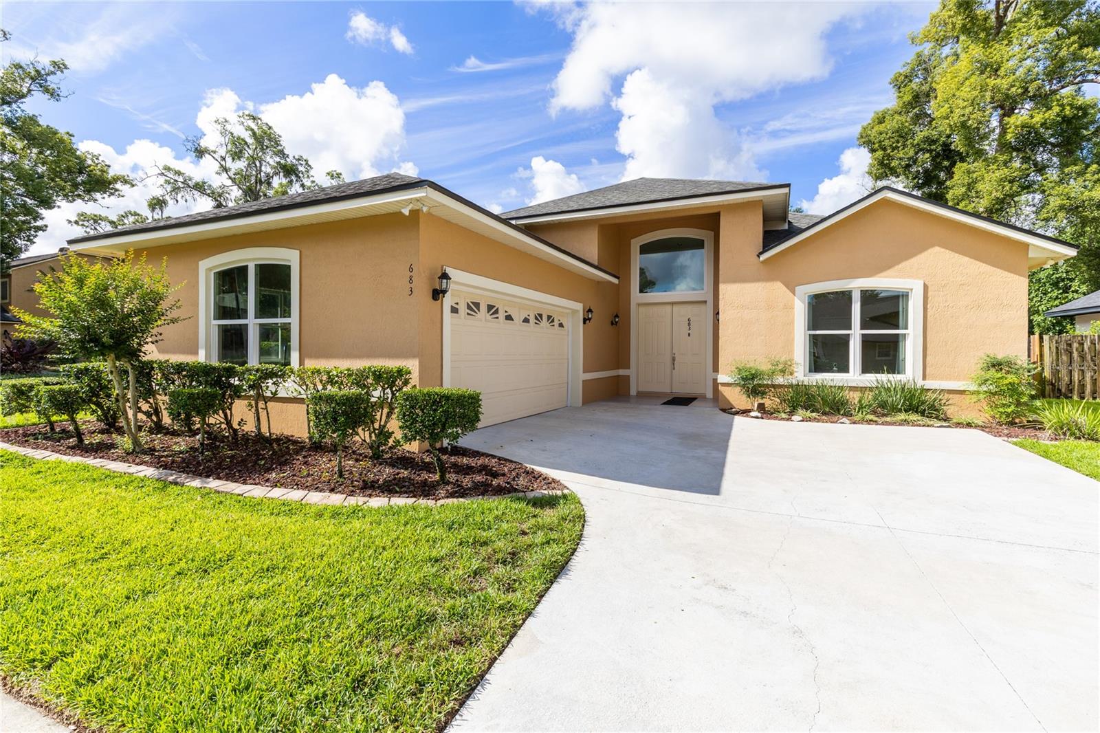 683 OAK HOLLOW WAY, ALTAMONTE SPRINGS, FL