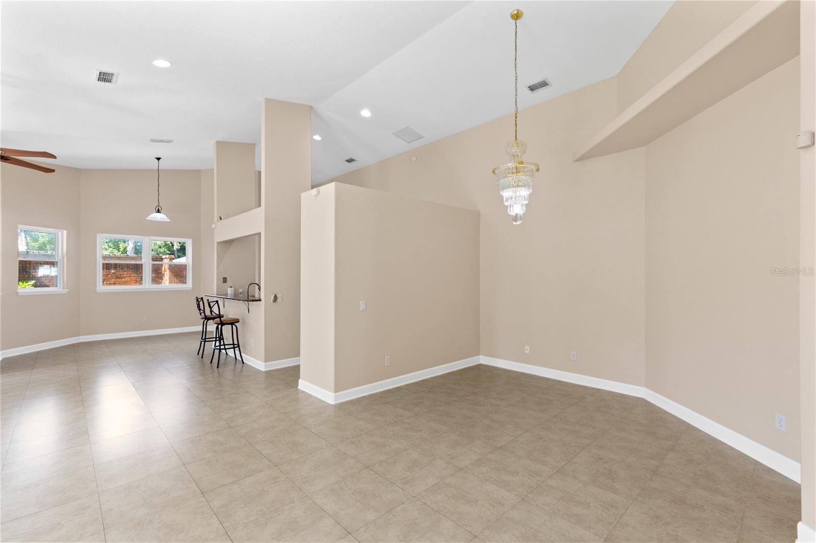 683 OAK HOLLOW WAY, ALTAMONTE SPRINGS, FL — photo 9
