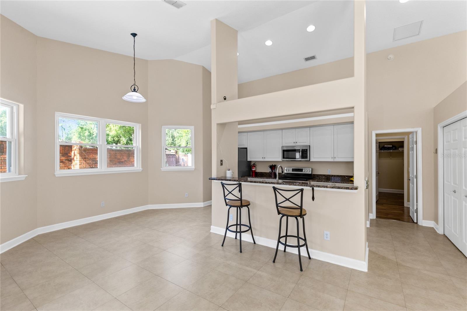 683 OAK HOLLOW WAY, ALTAMONTE SPRINGS, FL — photo 11