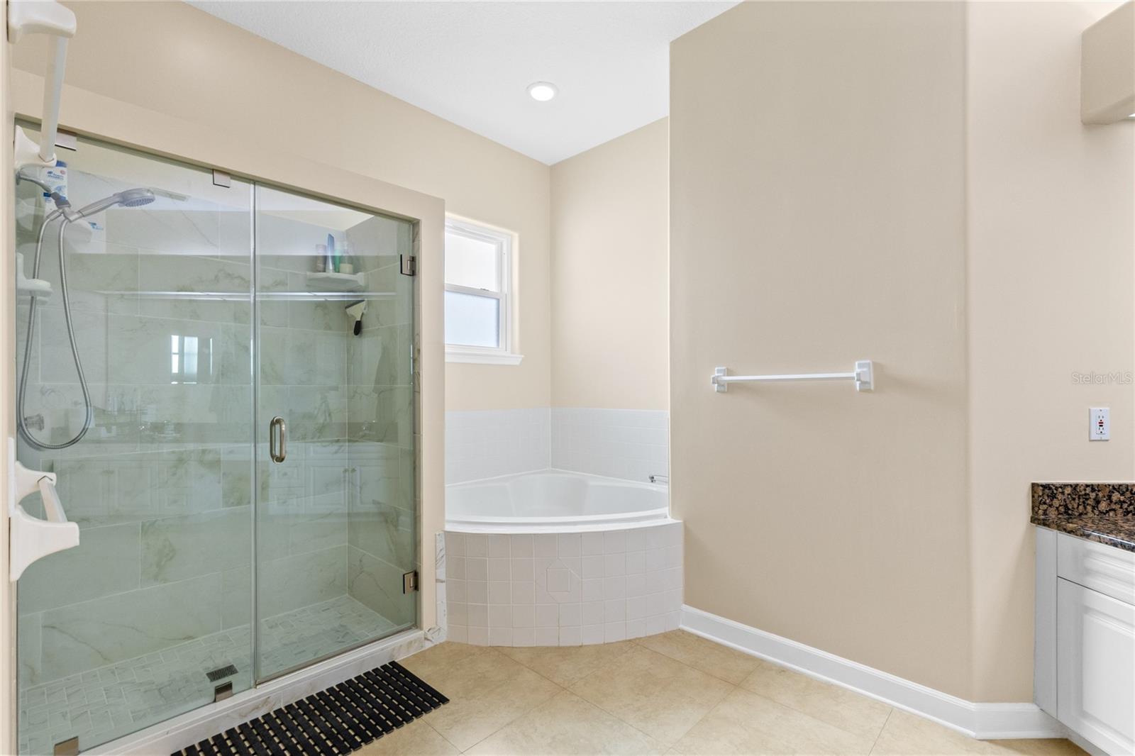683 OAK HOLLOW WAY, ALTAMONTE SPRINGS, FL — photo 17