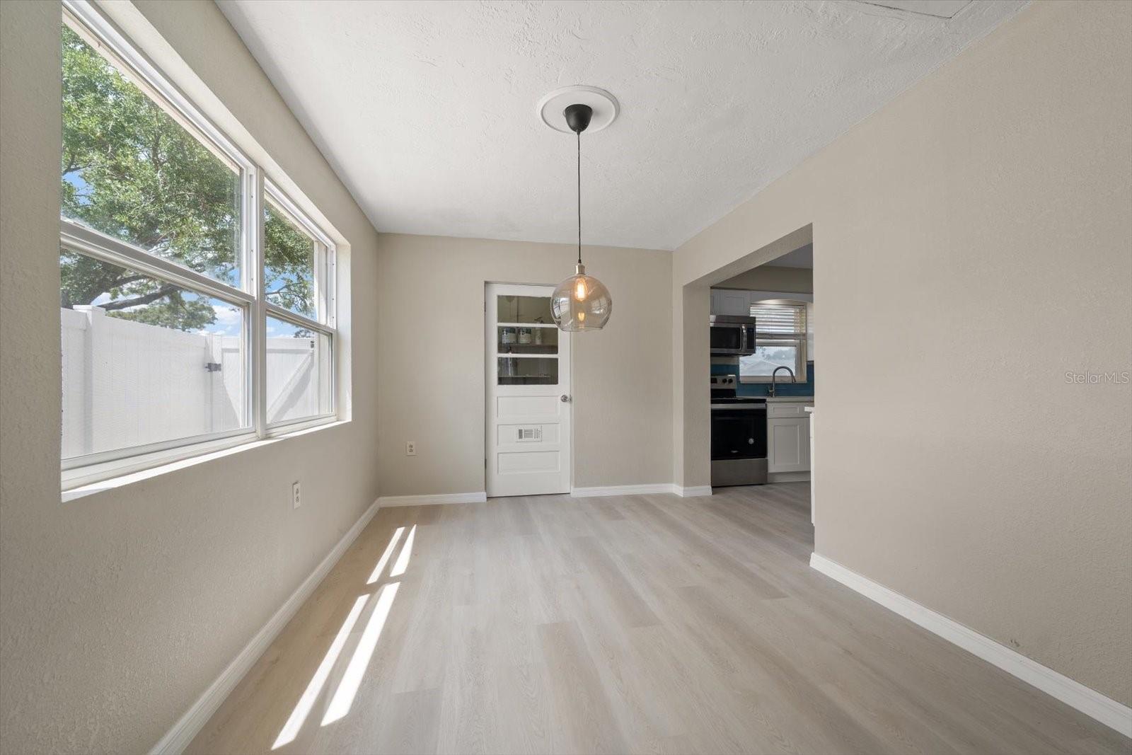 766 90TH AVE N, ST PETERSBURG, FL — photo 12