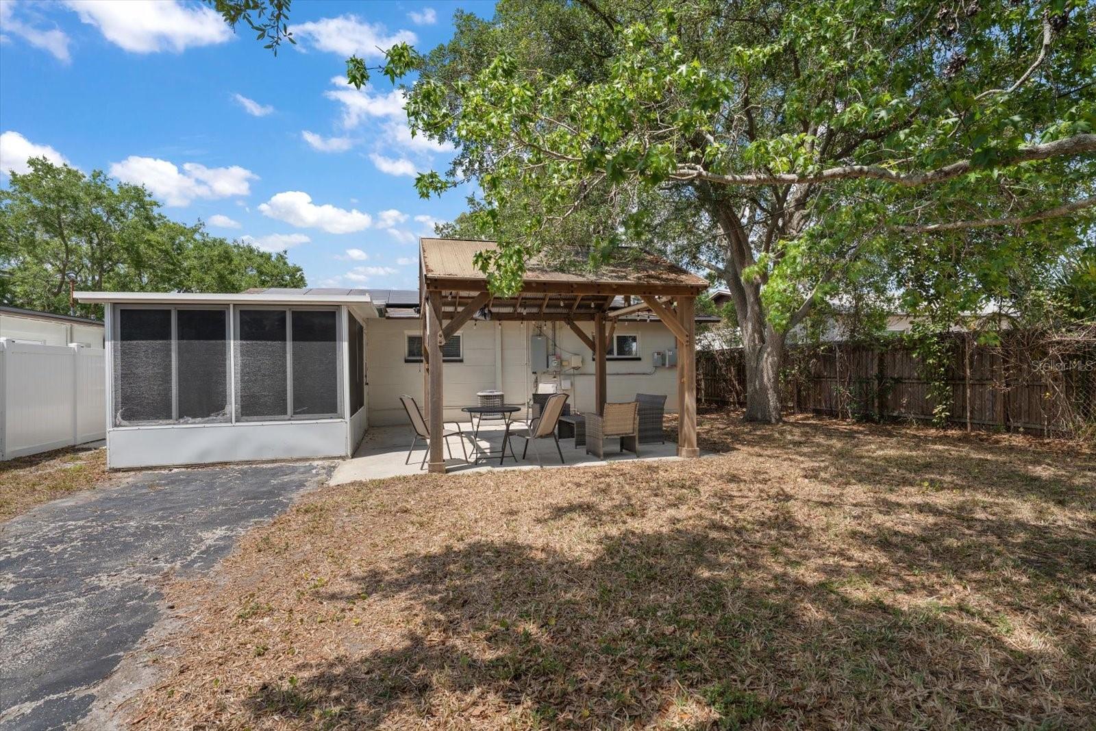 766 90TH AVE N, ST PETERSBURG, FL — photo 22