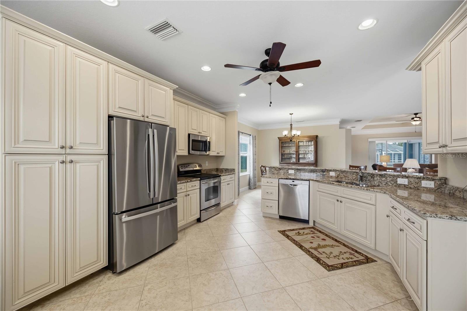 409 TOMOKA DR, ENGLEWOOD, FL — photo 14