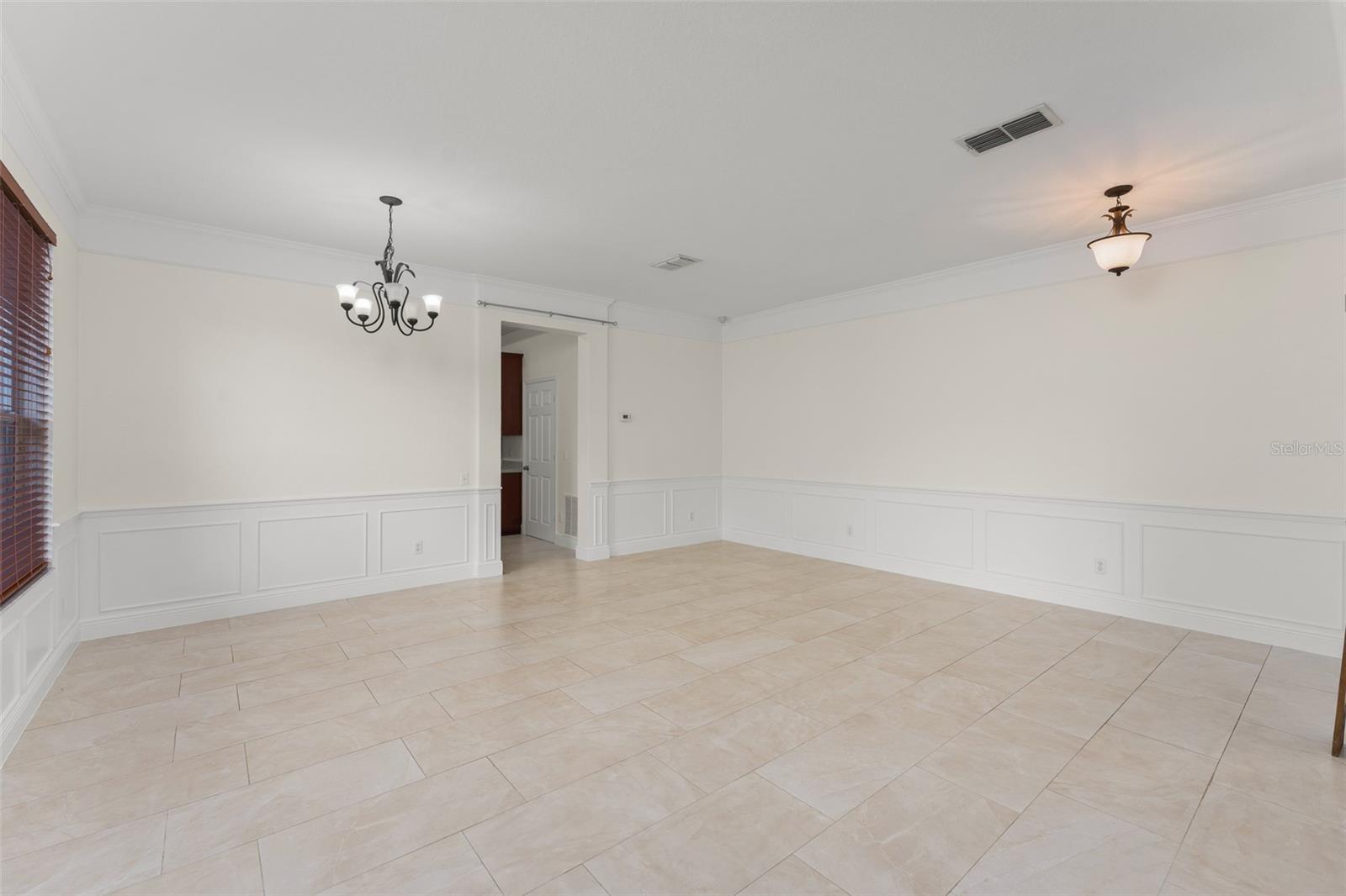 8838 ABBOTSBURY DR, WINDERMERE, FL — photo 6