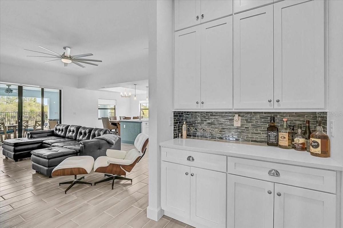 112 HERCULES DR, ROTONDA WEST, FL — photo 4