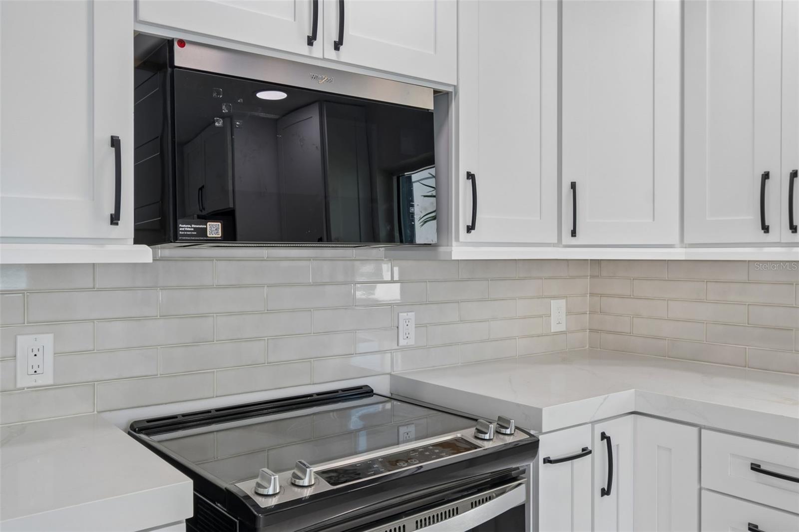 10238 TARPON DR, TREASURE ISLAND, FL — photo 14