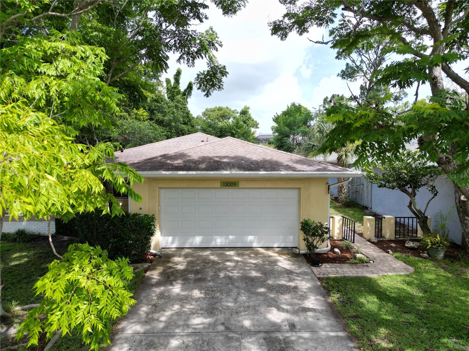 13009 CLUB DR, HUDSON, FL