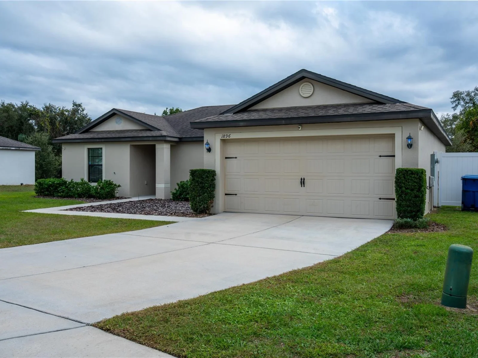 1896 PIEDMONT CT, MASCOTTE, FL — photo 1