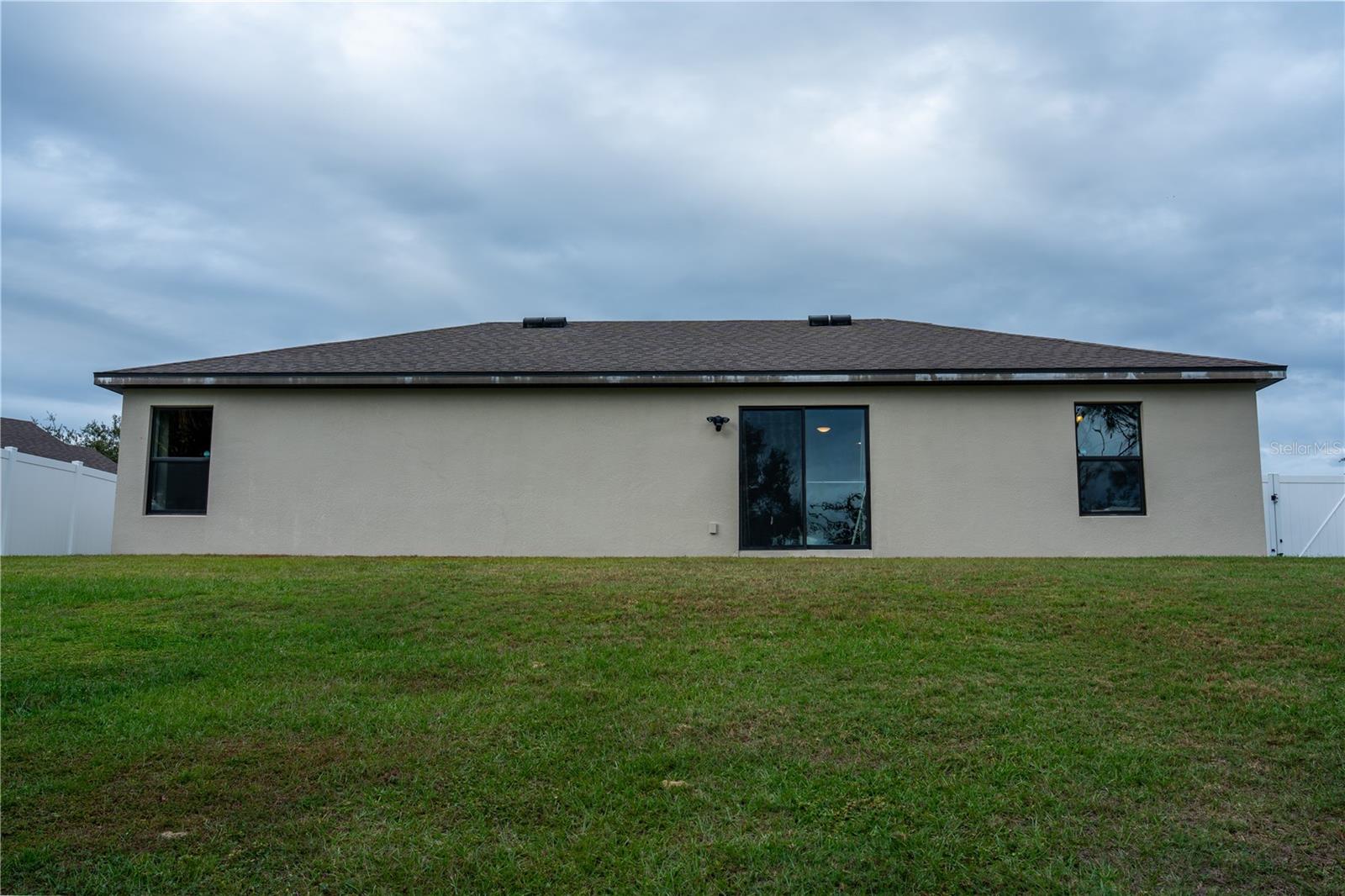 1896 PIEDMONT CT, MASCOTTE, FL — photo 57