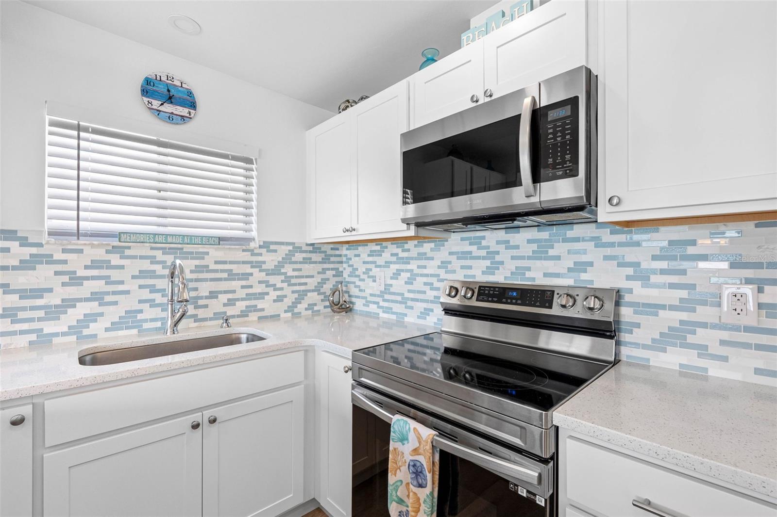 1401 GULF BLVD #212, CLEARWATER BEACH, FL — photo 13