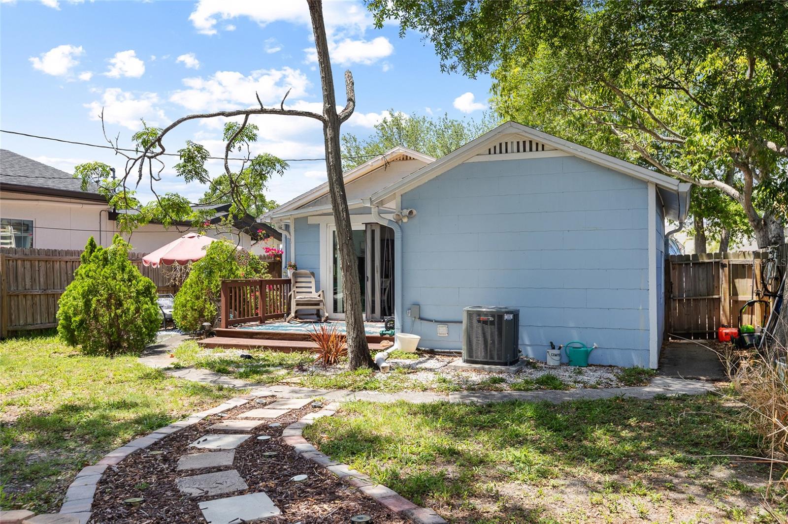 466 36TH AVE N, ST PETERSBURG, FL — photo 40