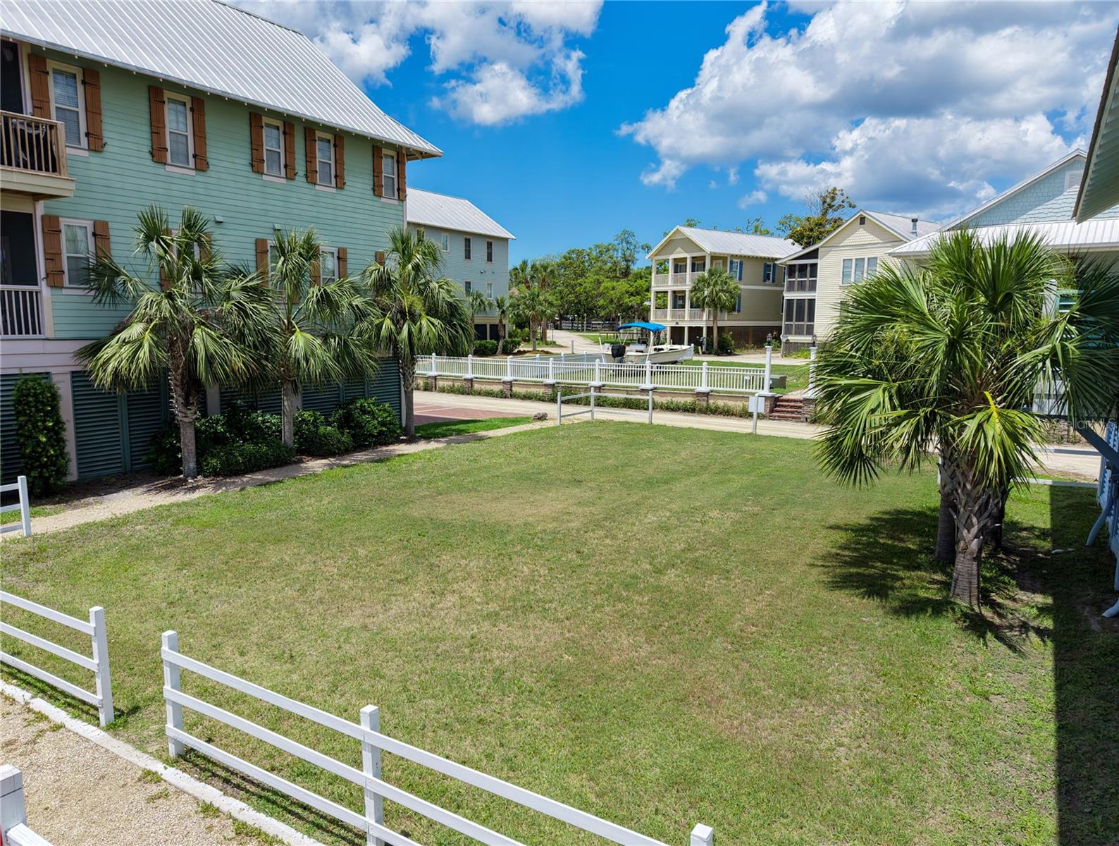 140 RYLAND CIR, STEINHATCHEE, FL — photo 16