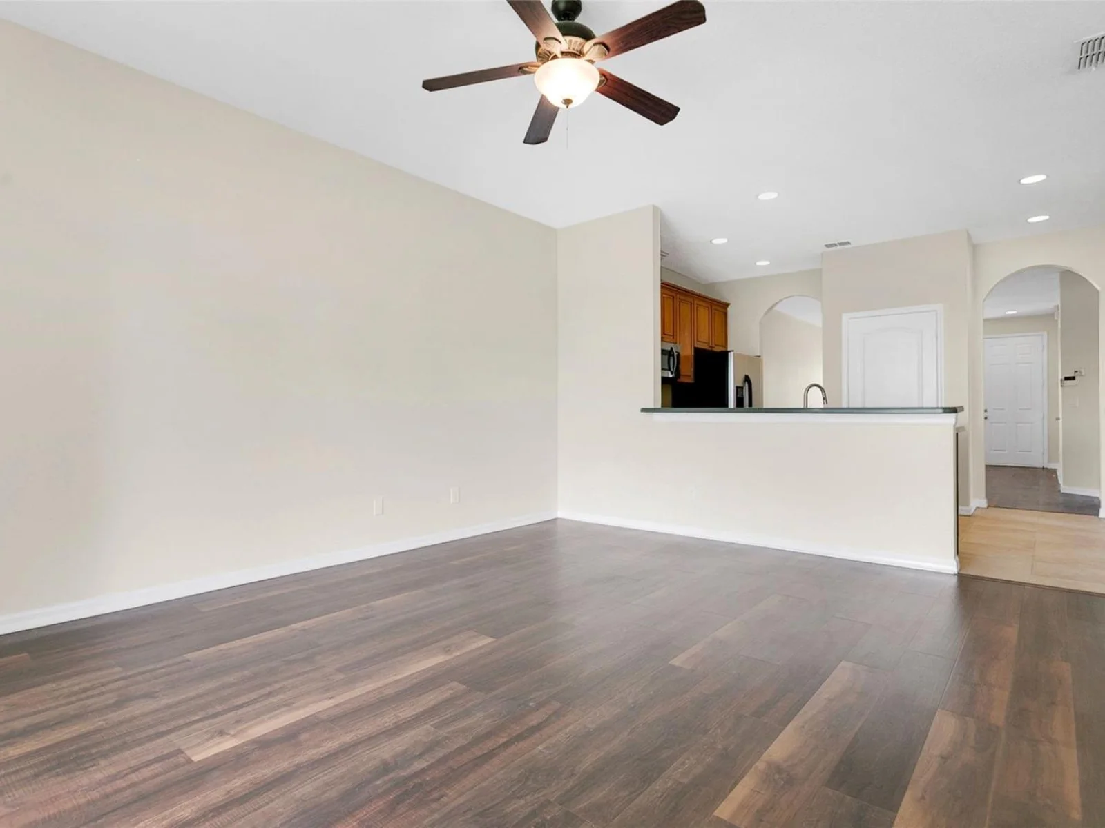 34346 TUSCANY AVENUE, SORRENTO, FL — photo 15