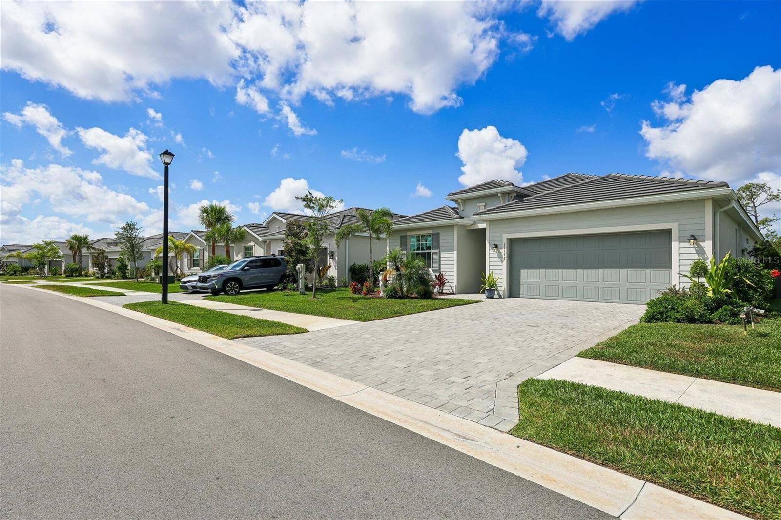 11177 PINOT DR, VENICE, FL — photo 4