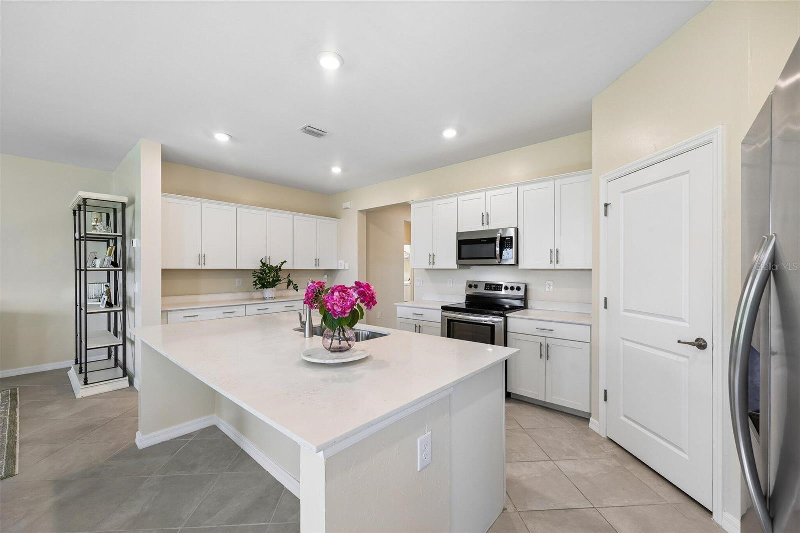 11177 PINOT DR, VENICE, FL — photo 16