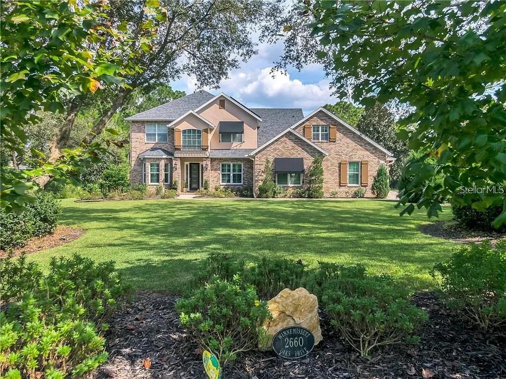 2660 WINNEMISSETT OAKS DR, DELAND, FL