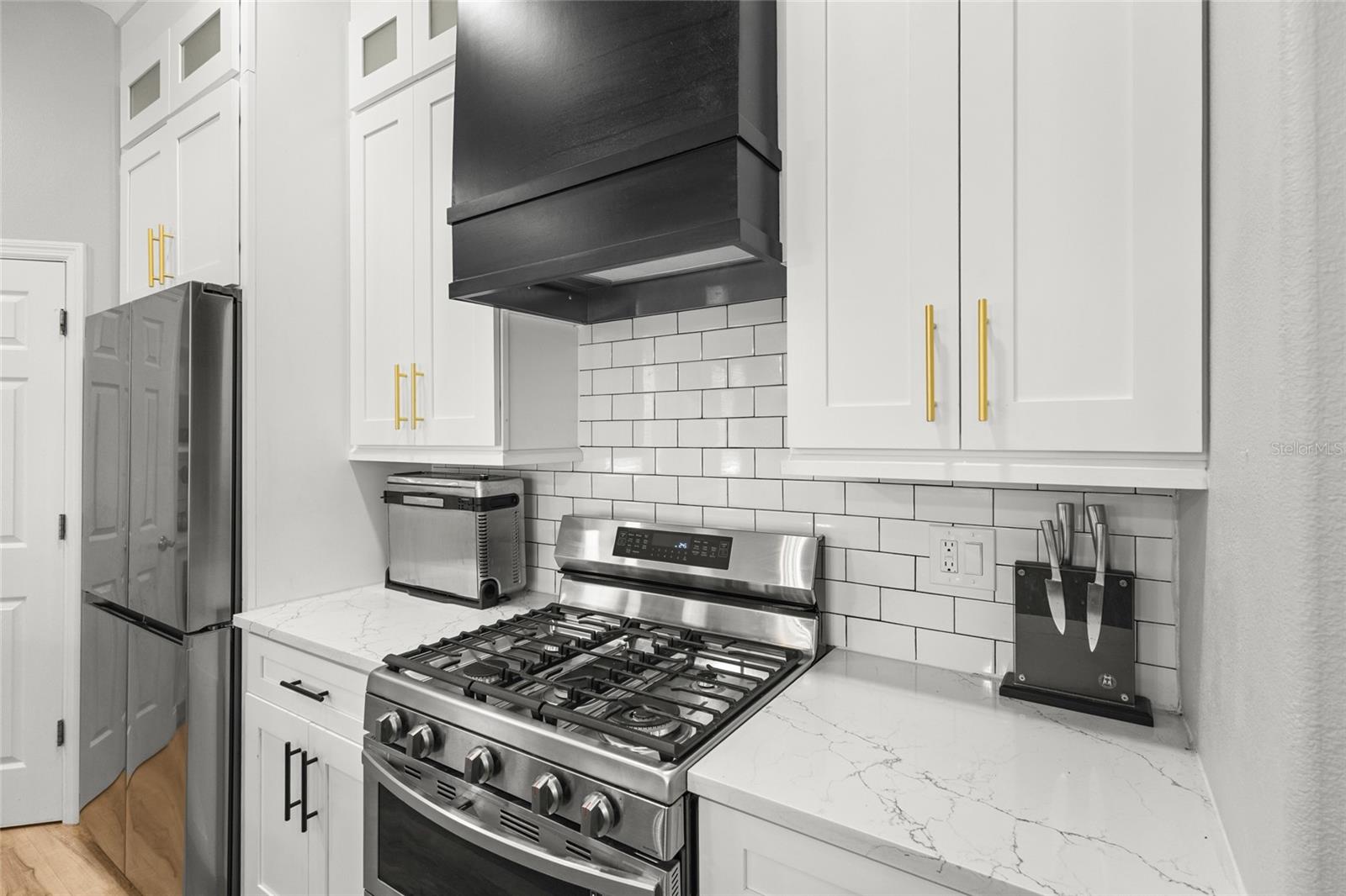 6223 DONNINGTON CT, SARASOTA, FL — photo 10