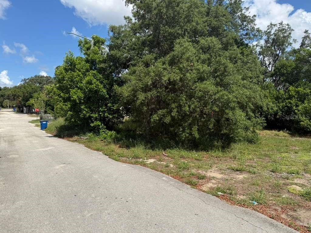 4818 2ND ST, SEBRING, FL — photo 3