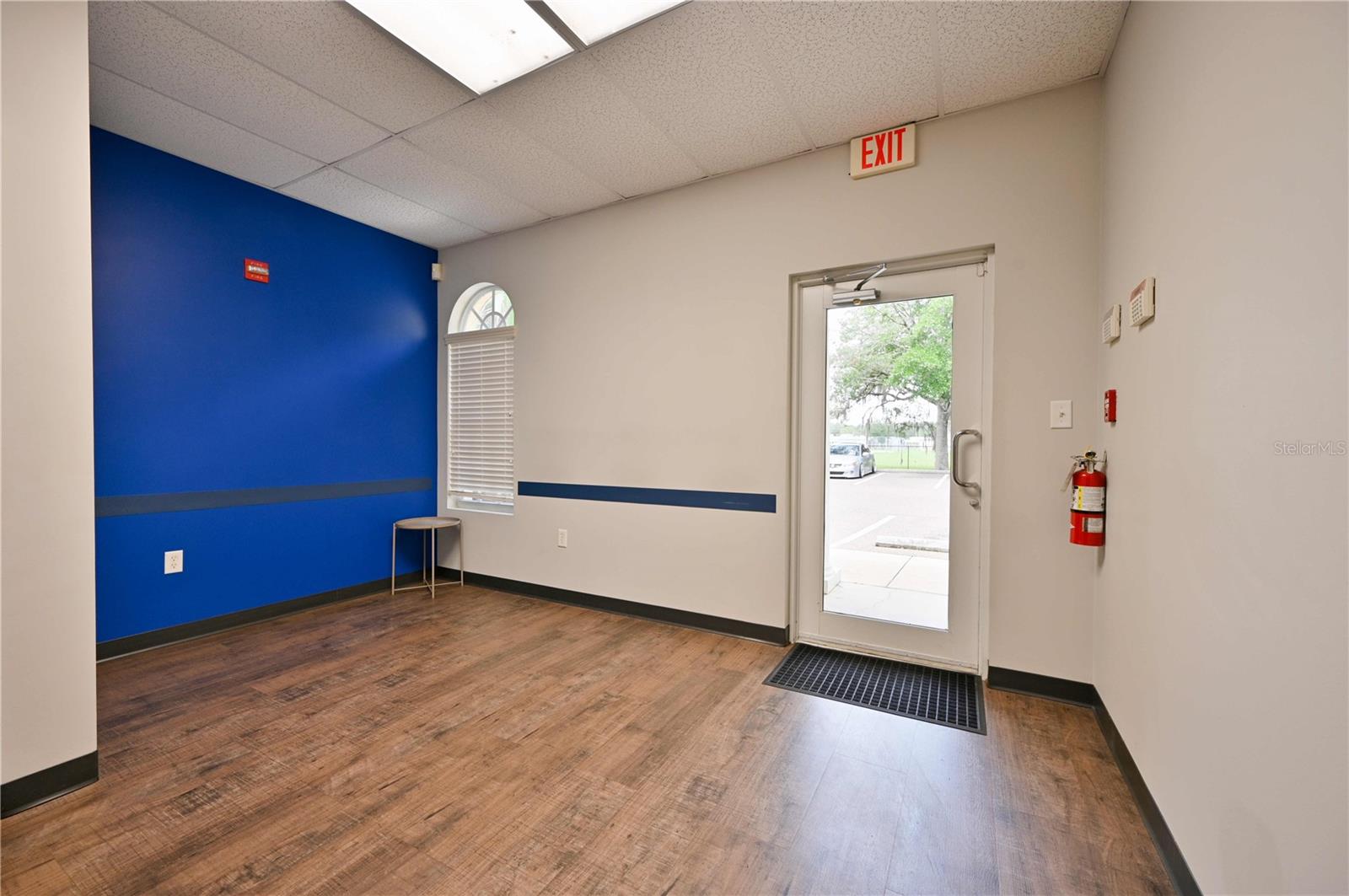 6957 E FOWLER AVE, TAMPA, FL — photo 10