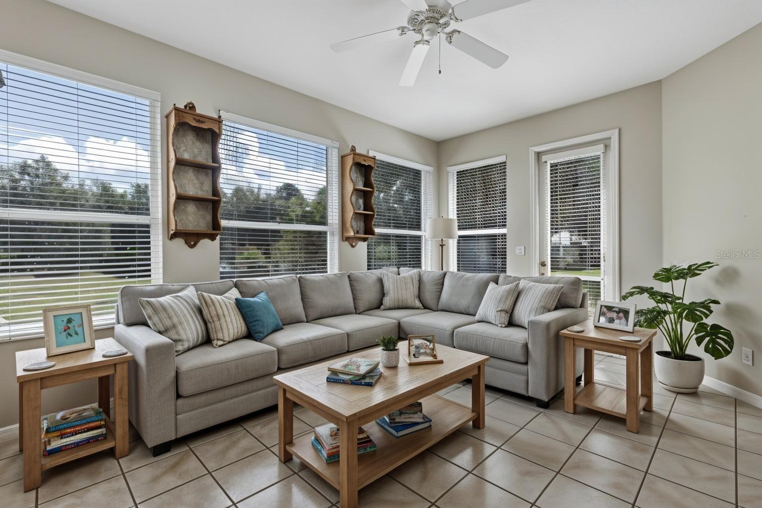 2880 MEDITERRANEAN LOOP, TAVARES, FL — photo 17