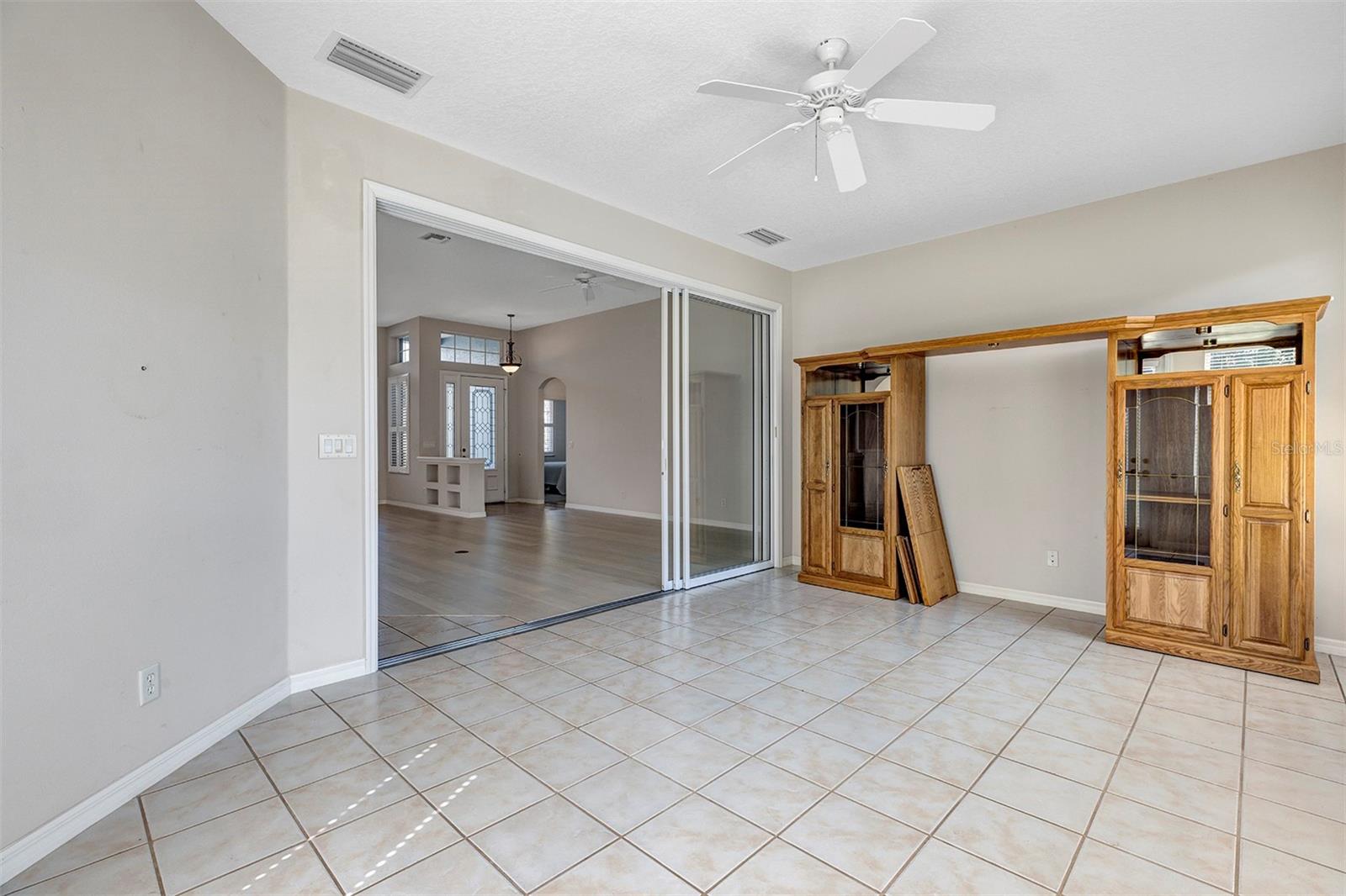 2880 MEDITERRANEAN LOOP, TAVARES, FL — photo 23